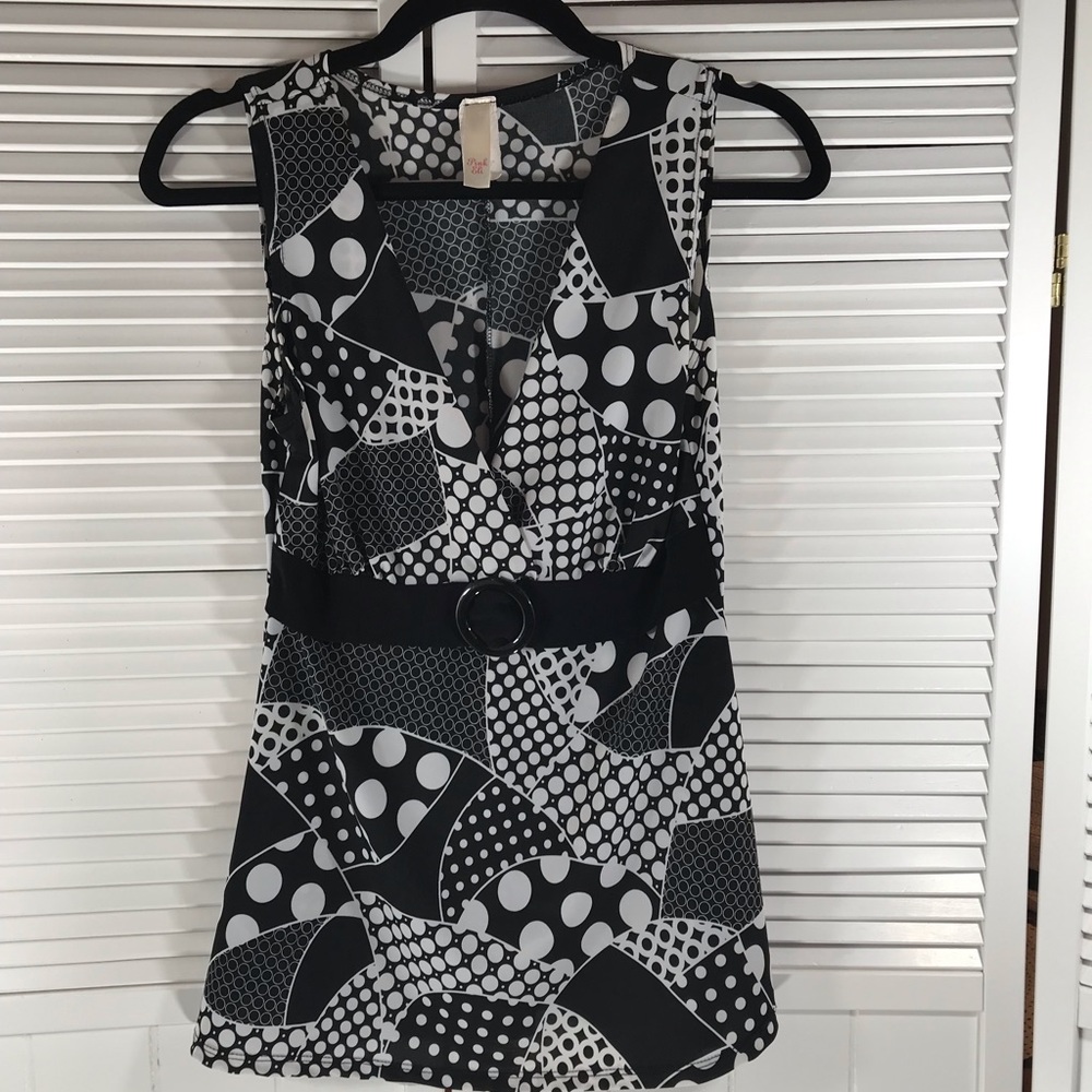Sleeveless Top